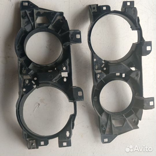 Рамка фар BMW E34 E30 Левая Прав Крепление