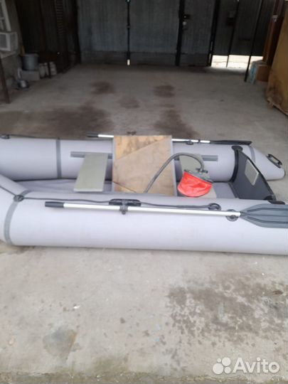 Лодка надувная двухместная бу