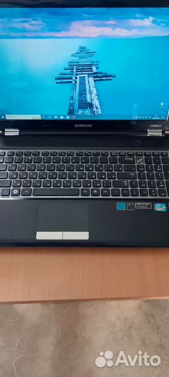 Ноутбук samsung