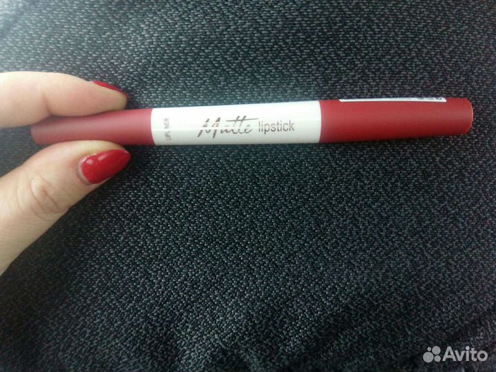 Карандаш, помада