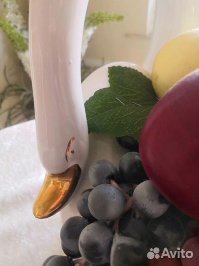 Фруктовница Лебедь