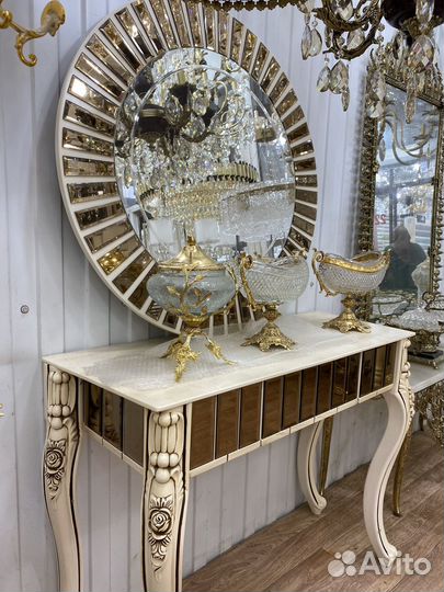 Туалетный столик