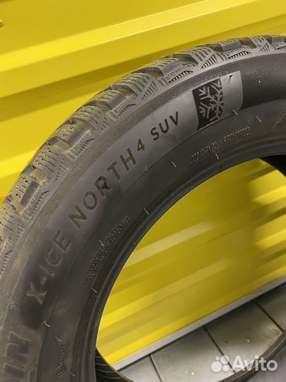 Michelin X-Ice North 4 SUV 225/60 R18