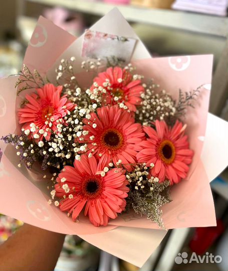 Цветы. Герберы в Букетах. Доставка Свежих Букетов