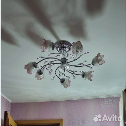 Люстра освещение