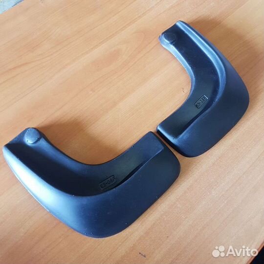 Брызговики передние Opel Astra H