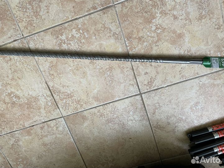 Буры для перфоратора, молотки, дюбеля