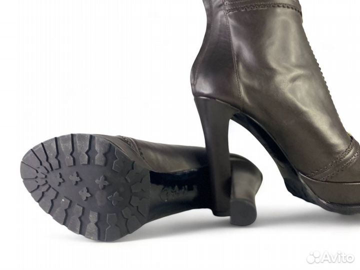 Love moschino сапоги