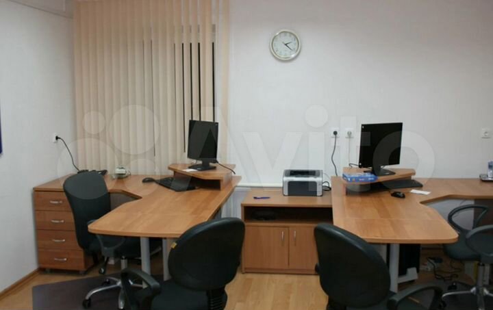 Рабочее место с юридическим адресом 13,7м2