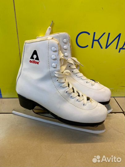 Женские фигурные ледовые коньки active model 2282