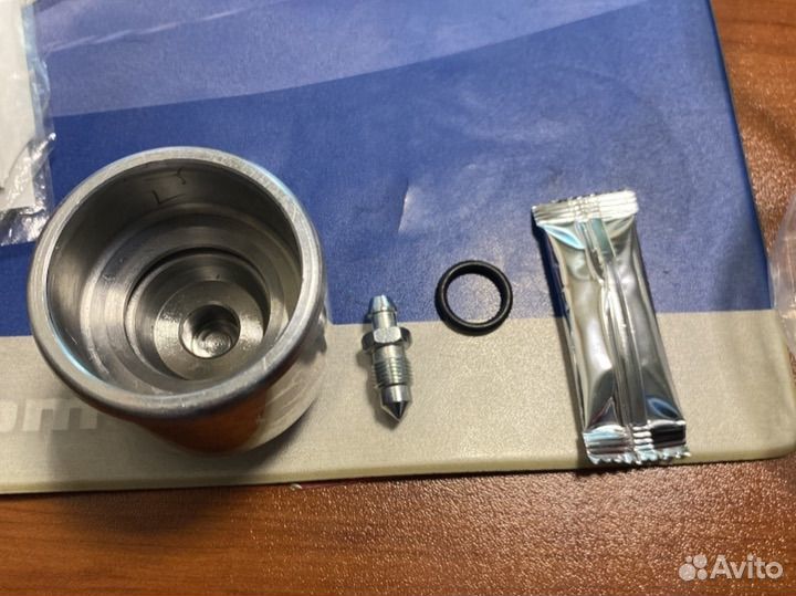 Ремкомплект суппорта заднего Ford Transit