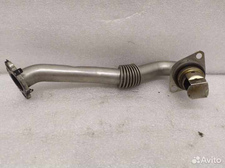 Патрубок (трубка) EGR Mercedes-Benz E-Класс