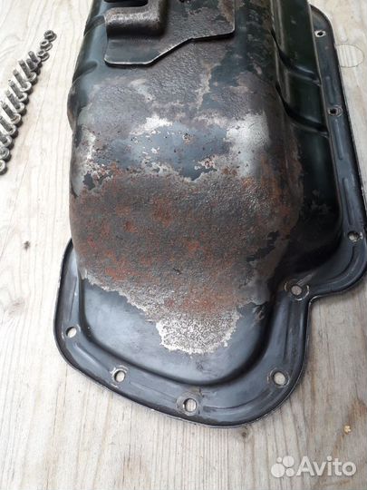 Поддон двигателя Citroen С3 KFV (1.4)