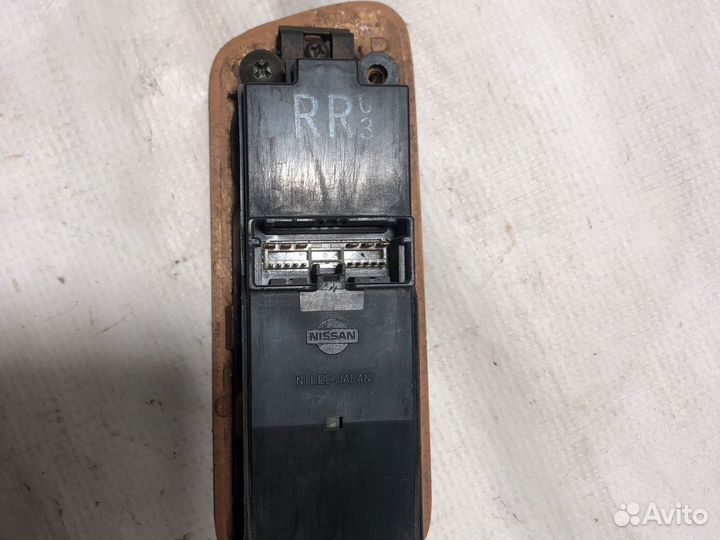 Кнопки стеклоподъемников nissan maxima a32