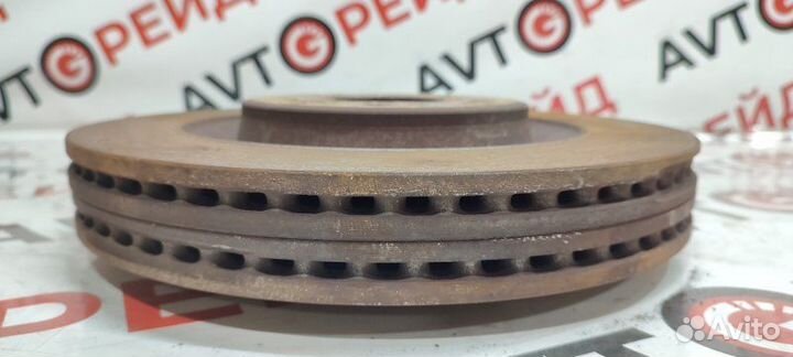 Диск тормозной задний Audi A6 4G CGW 18.04.2011