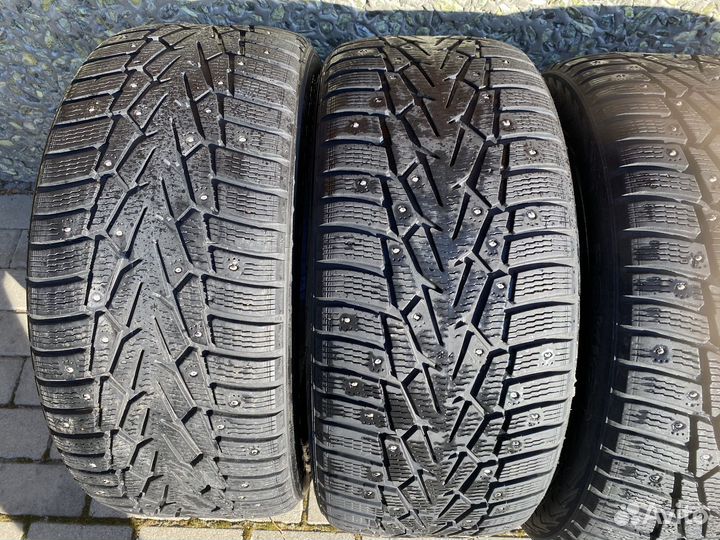 Nokian Tyres Hakkapeliitta 7 245/50 R18