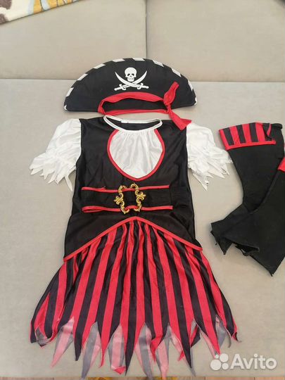 Праздничный костюм для девочки пиратка