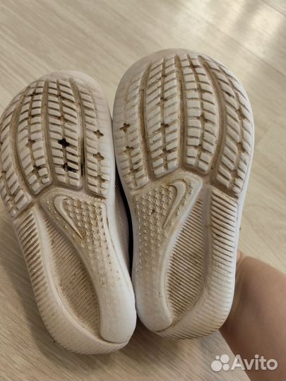 Кроссовки nike 26 р