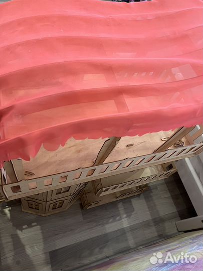 Домик кукольный