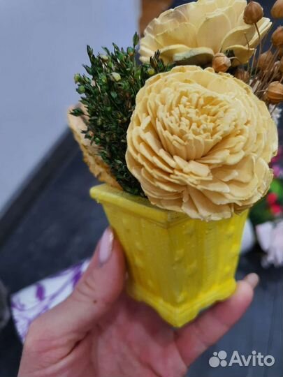 Композиция из сухоцветов