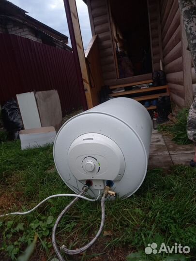 Электрический водонагреватель