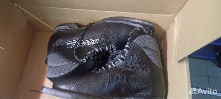 Лыжные ботинки motor classic р35