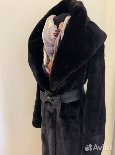 Шуба норковая фирмы Braschi