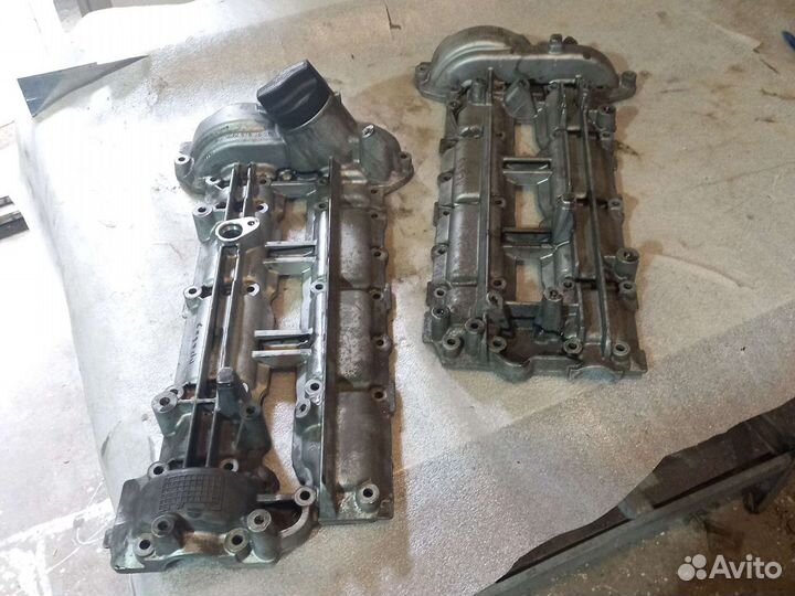 Клапанная крышка Mercedes