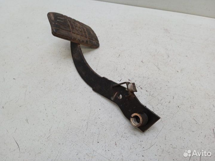Педаль тормоза Subaru Legacy BD/B11/BG/BK 2.5 1997