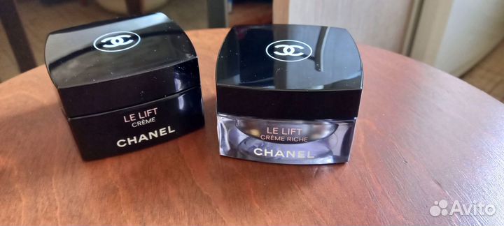 Пустые банки Chanel