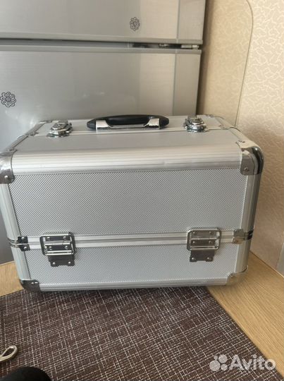 Большой Бьюти кейс для косметики,аксессуаров