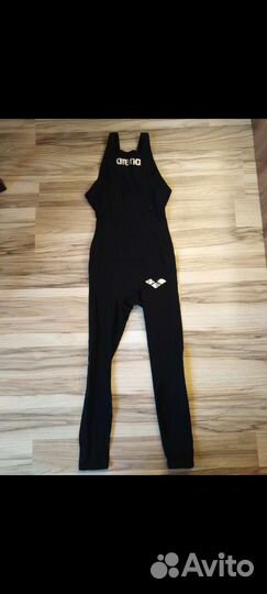 Гидрокостюм для плавания на открытой воде