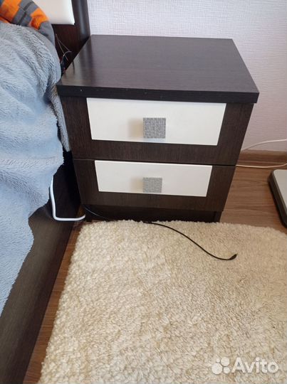 Тумба прикроватная 2 шт бу