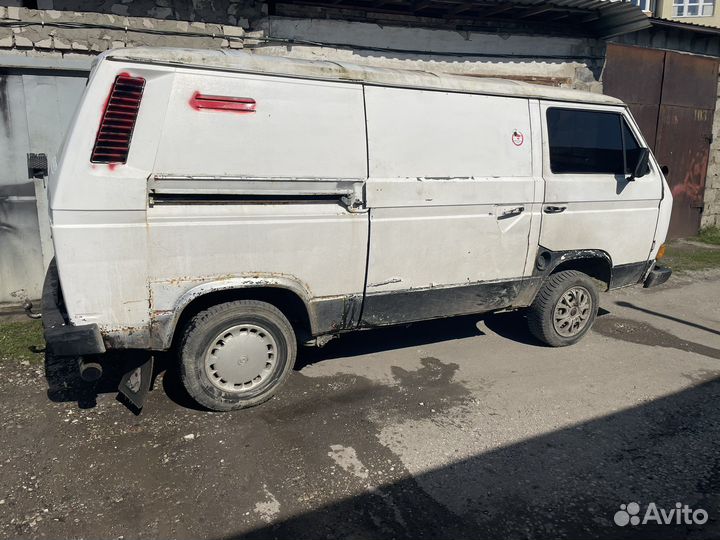 Запчасти на Фольксваген т3