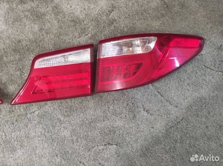 Задние фонари Hyundai Grand Santa Fe