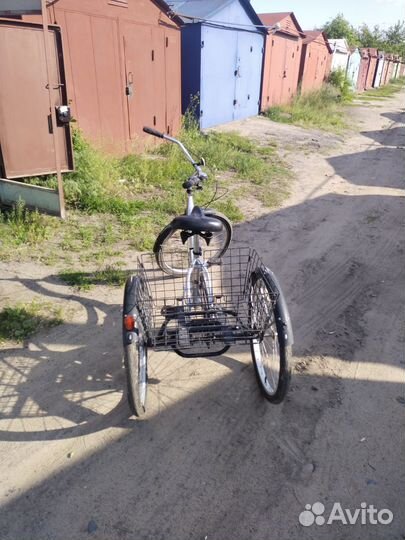 Трехколесный велосипед для взрослых