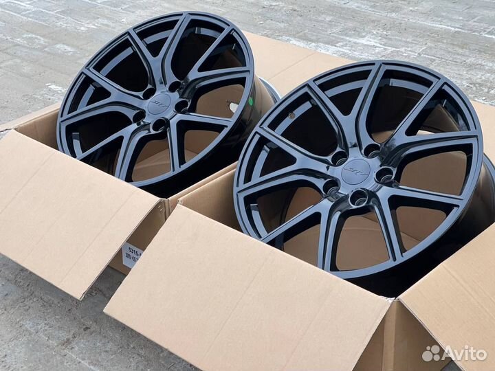 Новые диски R20 5-127 Jeep SRT черный глянец