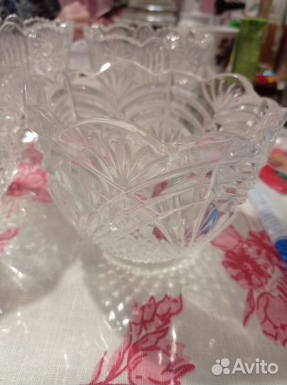 Хрустальная конфетница
