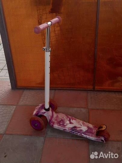Самокат детский трехколесный
