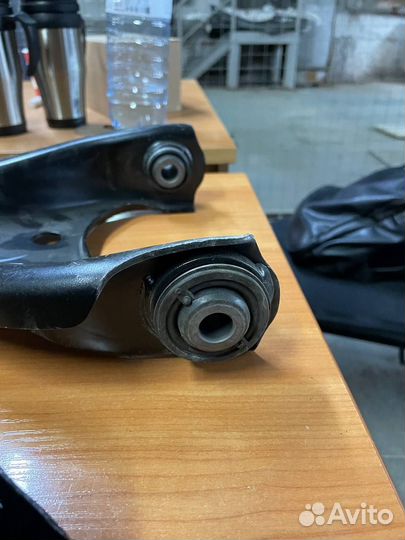 Рычаг передний левый для Renault Duster