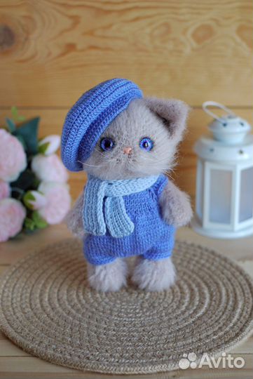 Мягкая вязаная игрушка Кот