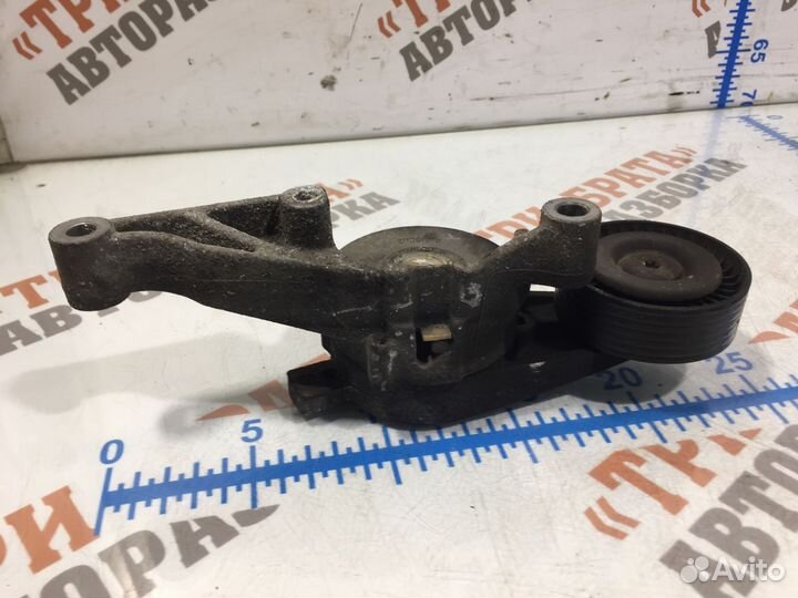 Натяжитель ремня обводного 03G903315C Фольксваген