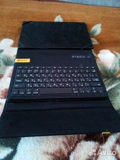 Планшетный компьютор soni xperia диагональ 31 см