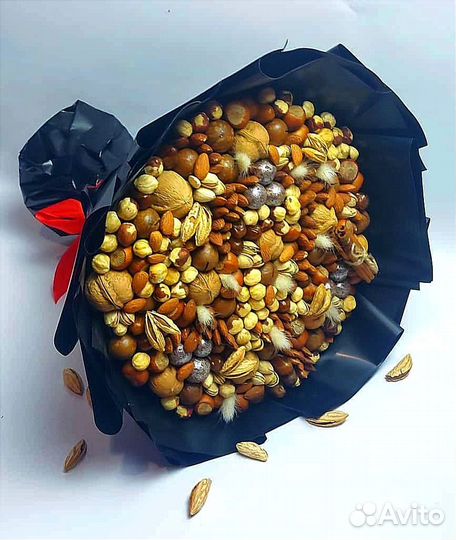 Съедобный букет/ Букет на выпускной / сухофрукты