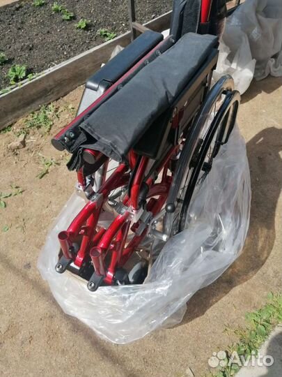 Инвалидная коляска