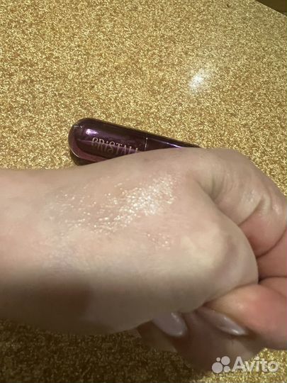 Помада блеск для губ vivenne sabo