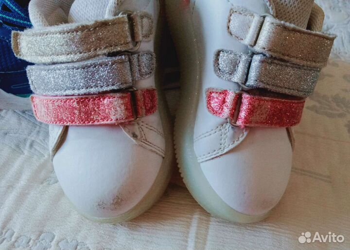 Кроссовки для девочки размер 22, Vicco бу