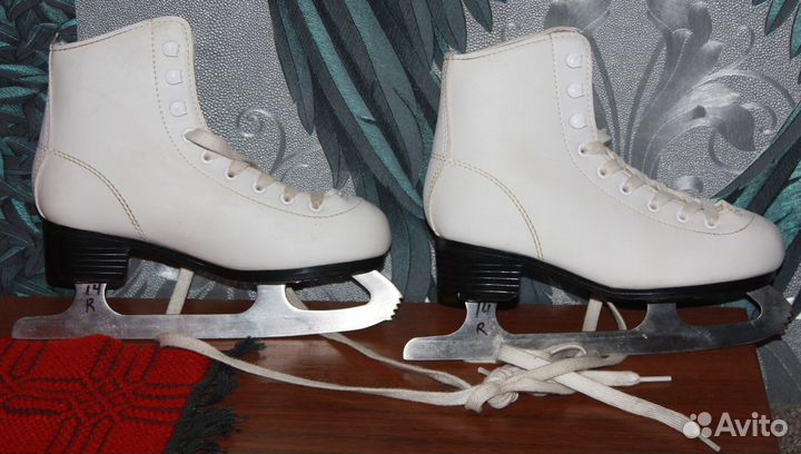 Коньки фигурные