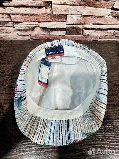 Кепка Kangol