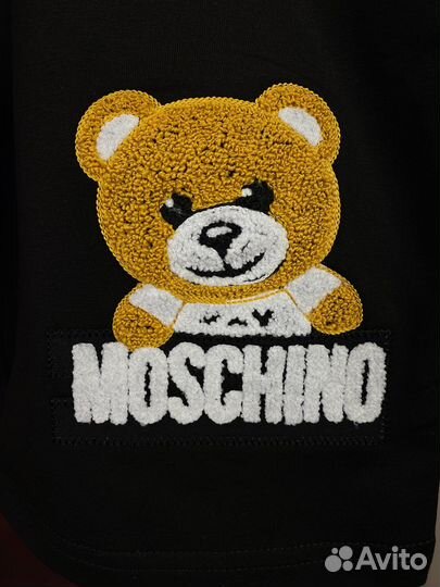 Шорты Moschino